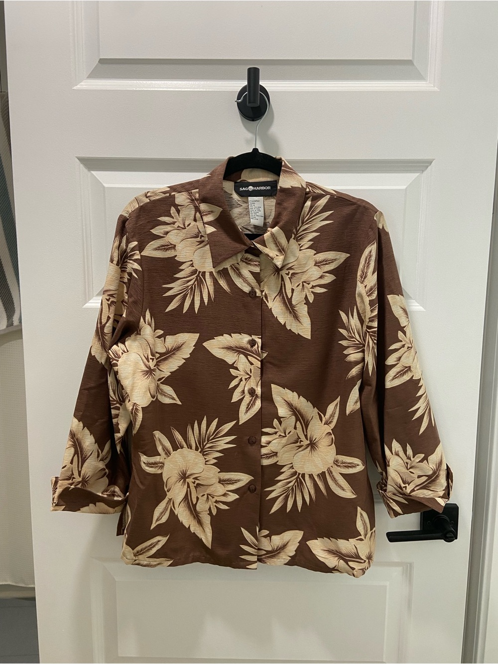 Sag Harbor Brown and Cream Floral Button-Front Shirt 100% Silk